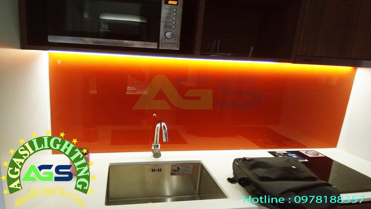 Đèn hắt tủ bếp và ứng dụng của thanh nhôm profile